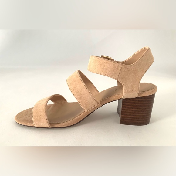 J. Crew triple strap suede block heel in size 8. In a perfect neutral beige. - Picture 2 of 9